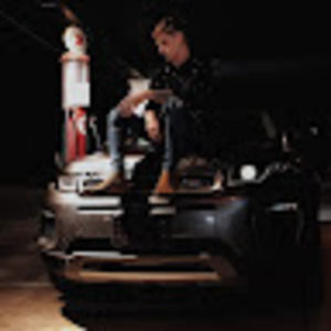 Meet your Posher, Christian